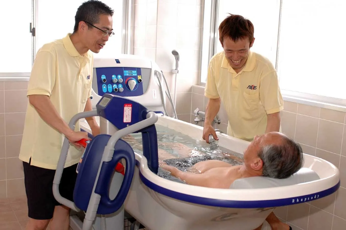 有料老人ホーム気まま館 機械浴槽.webp