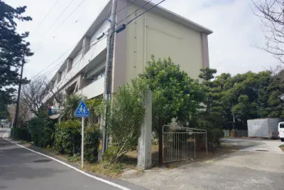 日間賀小学校