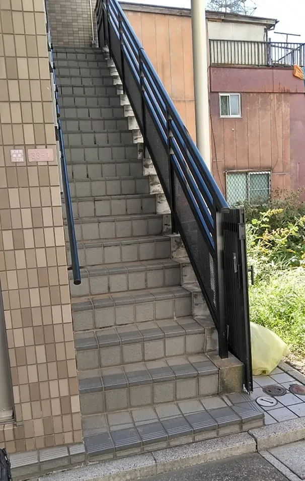 (設置前) <p style="text-align: center;">(設置前)</p>