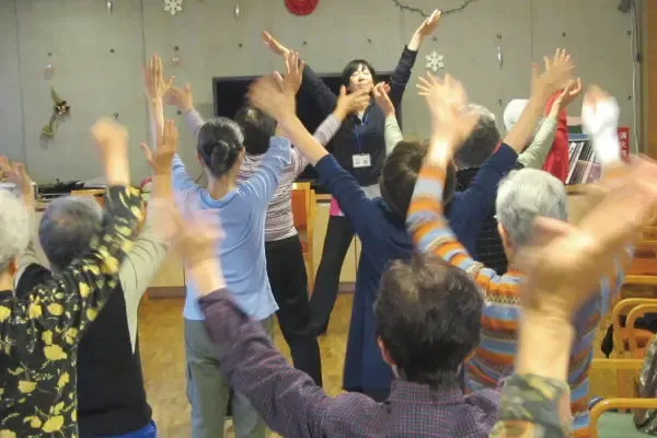 吉祥寺本町在宅介護支援センター 不老体操2.webp