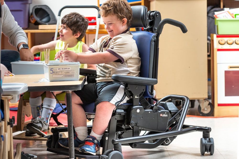 アクティビティチェア メイン2.webp