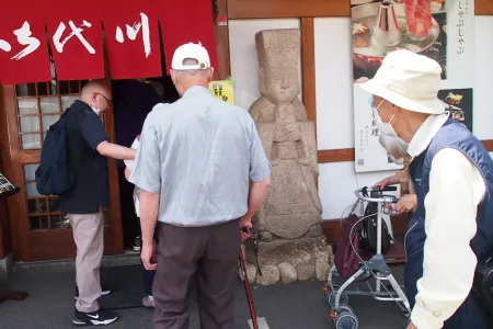 店内にはユニバーサルなトイレも完備