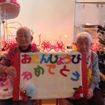 祝102歳＆97歳　ご姉弟のお誕生日会を行いました！【友愛ひだまりサロン】